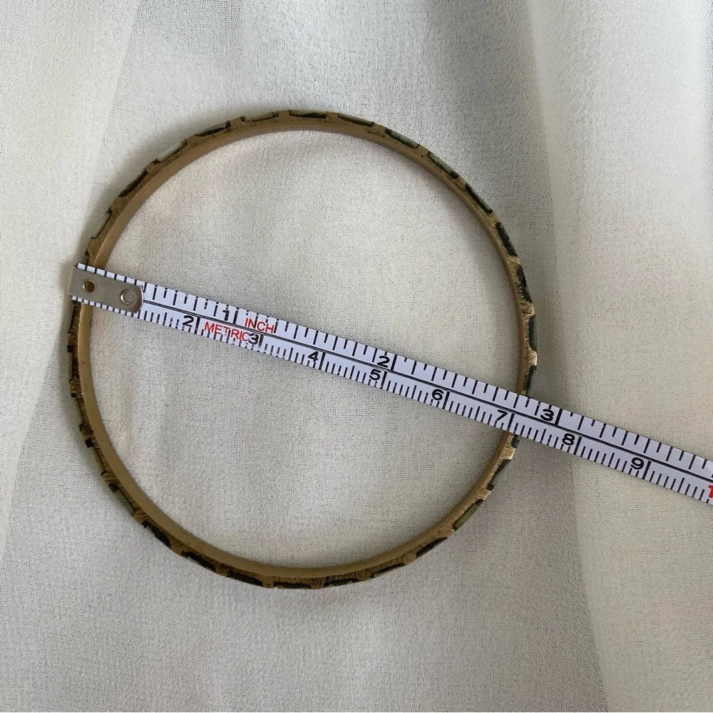 Vintage Silver & Mother of Pearl Stripe Bangle – Iridescent Statement Bracelet